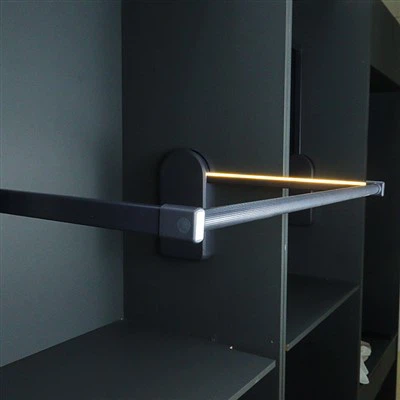 Електрична вешалица за подизање гардеробе за одећу